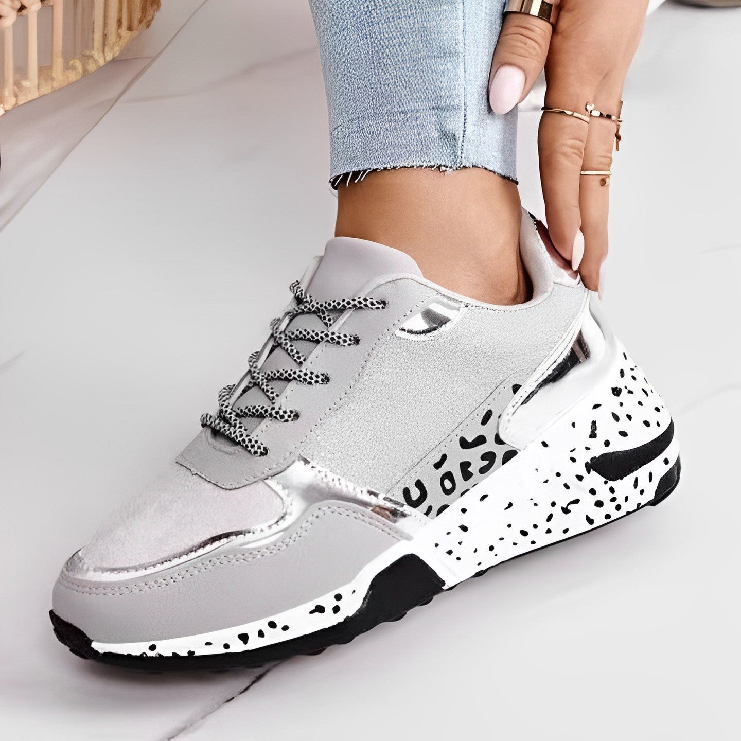 Leichte, atmungsaktive Sportschuhe mit gepolsterter Sohle | Ideal für Frühling und Sommer