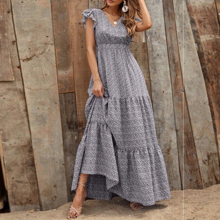 Boho-Kleid mit V-Ausschnitt, floralem Muster und kurzen Ärmeln | Ideal für den Sommer