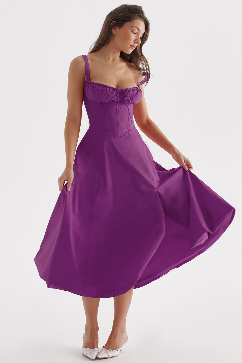 Damenkleid mit Blumenmuster und verstellbaren Trägern | Ideal für den Sommer