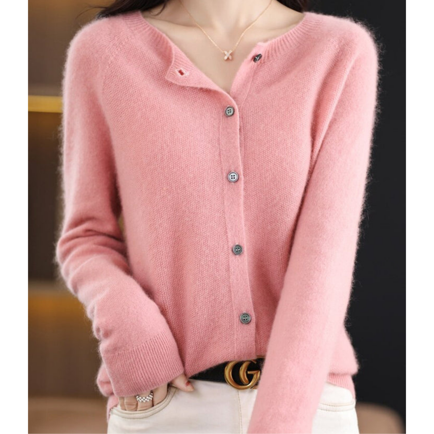 Weiche Strickjacke mit Rundhalsausschnitt | Ideal für Herbst und Winter