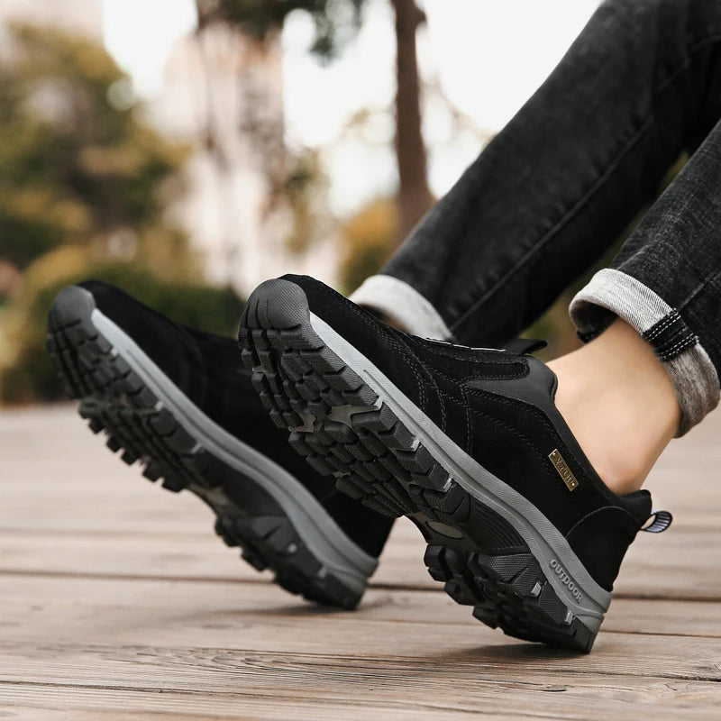 Outdoor Trekking Schuhe mit Robuster Sohle | Ideal für Frühling & Herbst