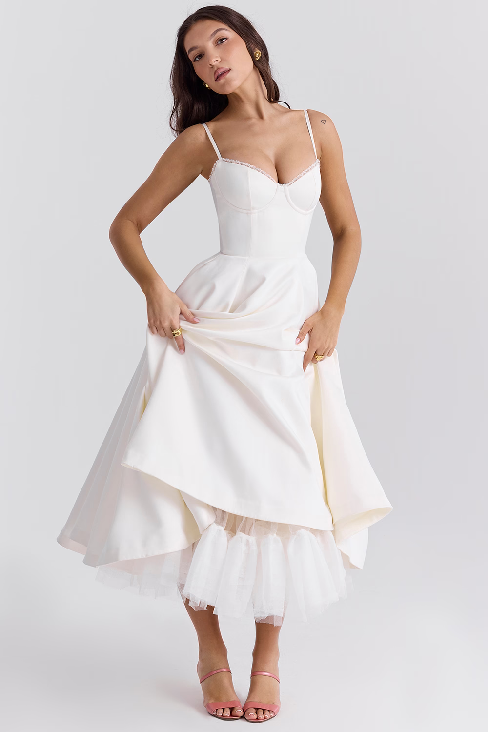Midi-Kleid mit lockerem Schnitt aus hochwertigem Stoff | Ideal für den Sommer