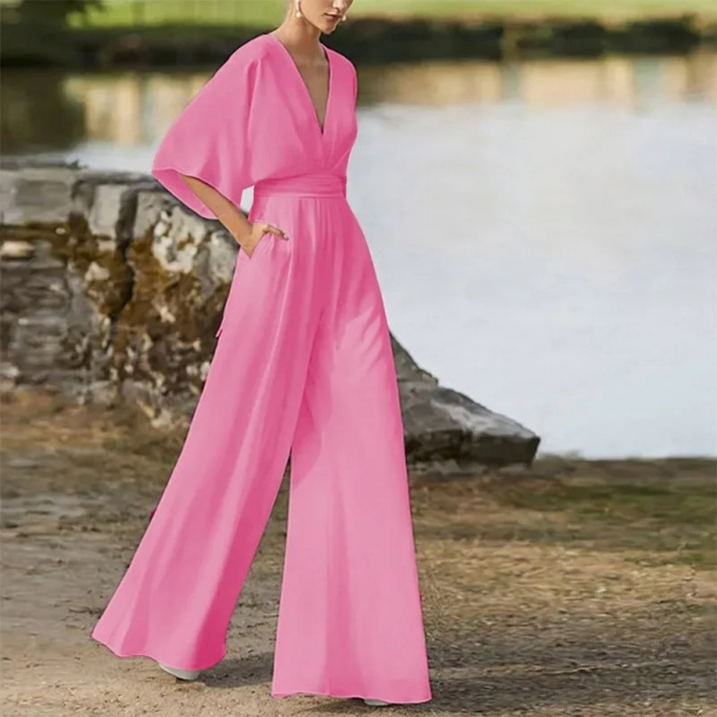 Ärmelloser Jumpsuit mit weitem Bein & fließender Passform – Ideal für Frühling & Sommer