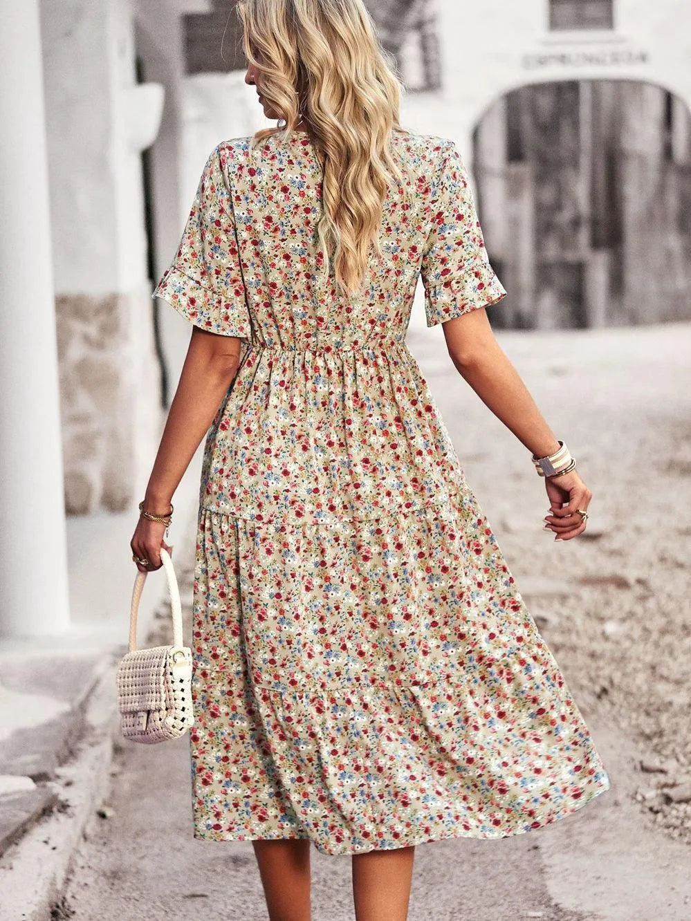 Kurzarm-Sommerkleid mit bequemer Passform | Ideal für Frühling und Sommer