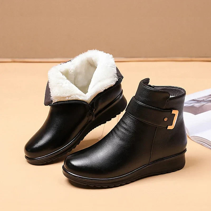 Isolierte Winterstiefel für Damen aus wasserdichtem Leder mit Kunstfellfutter und rutschfester Sohle | Ideal für Herbst/Winter