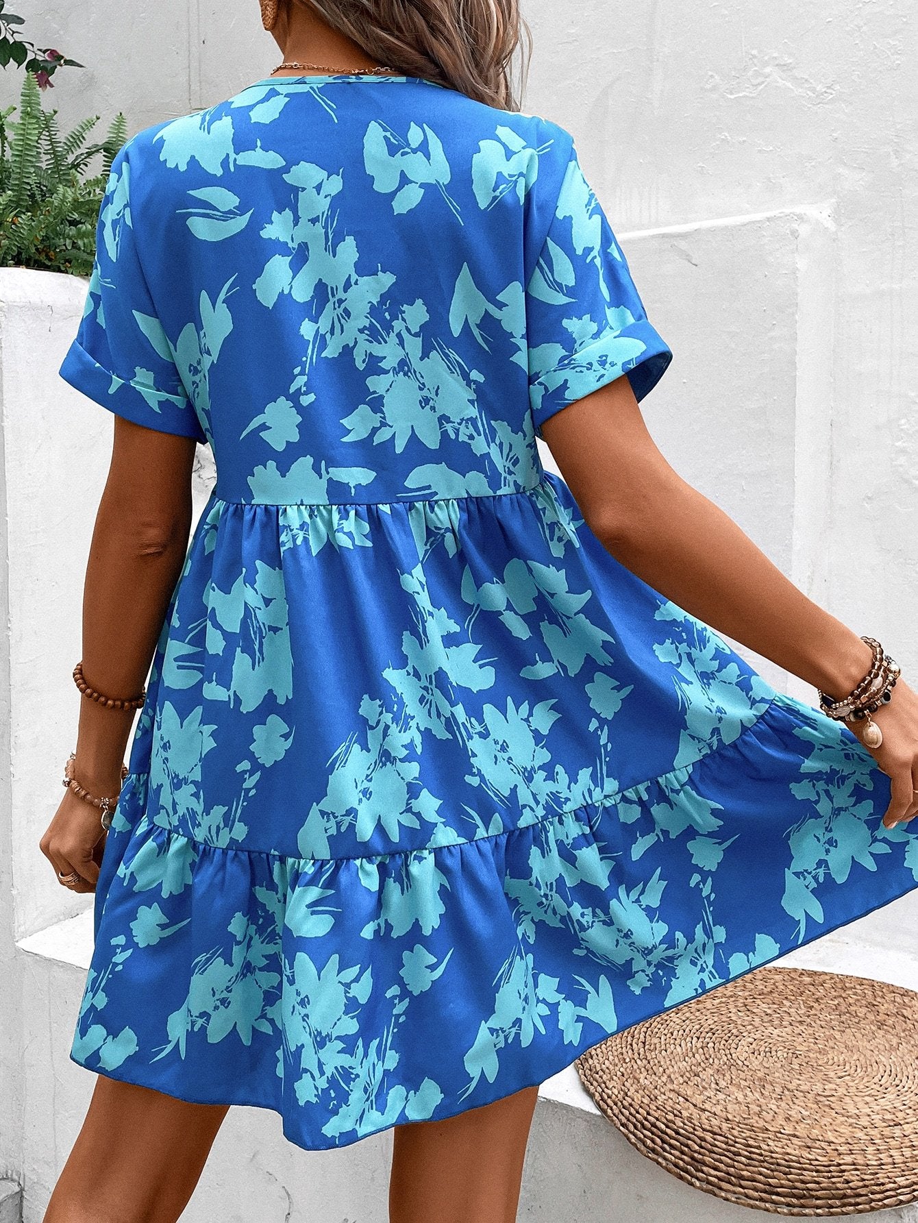 Bedrucktes Smock-Kleid mit Fledermausärmeln & Rüschen-Saum | Perfekt für Frühling & Sommer