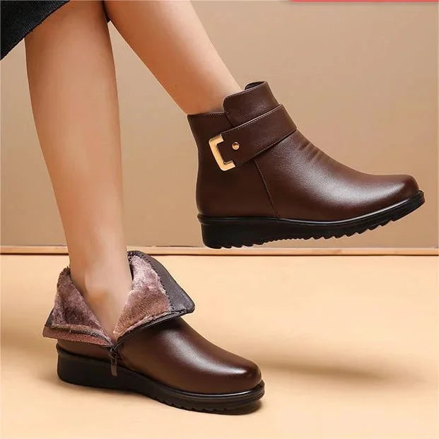 Isolierte Winterstiefel für Damen aus wasserdichtem Leder mit Kunstfellfutter und rutschfester Sohle | Ideal für Herbst/Winter