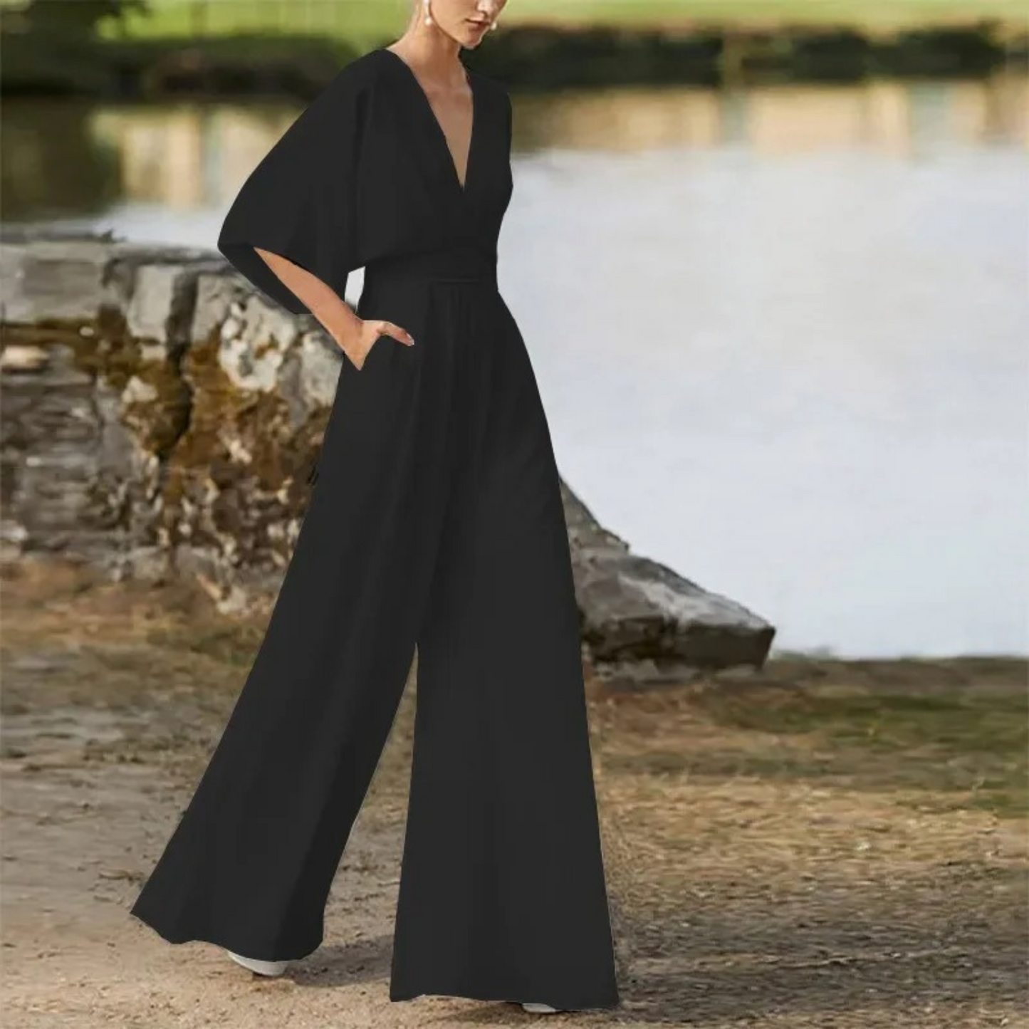 Ärmelloser Jumpsuit mit weitem Bein & fließender Passform – Ideal für Frühling & Sommer