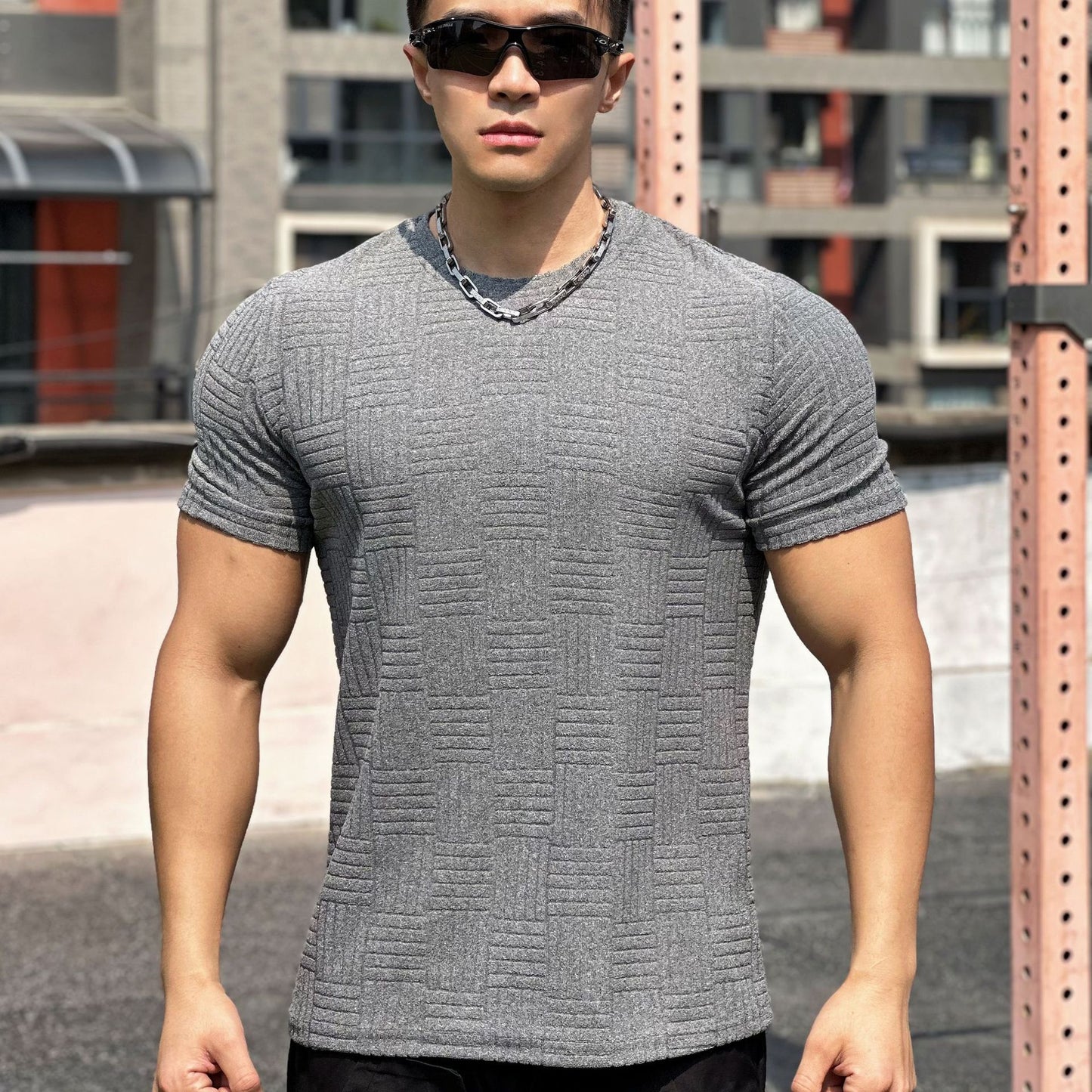 Herren Halbengeschnittenes Fitness-T-Shirt – Ideal für den Sommer