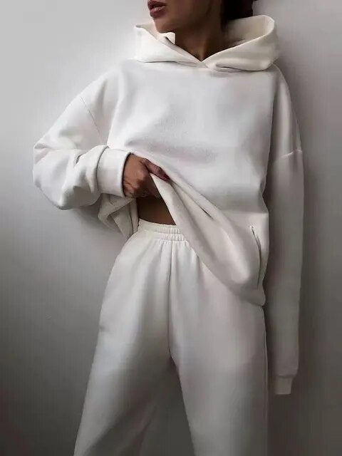 Warmer Hoodie- & Jogginghosen-Set für Damen | Ideal für den Winter