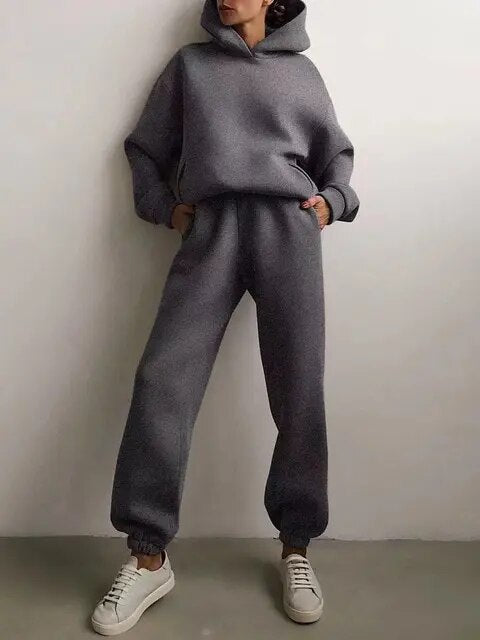 Warmer Hoodie- & Jogginghosen-Set für Damen | Ideal für den Winter