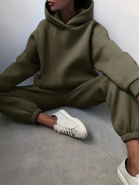 Warmer Hoodie- & Jogginghosen-Set für Damen | Ideal für den Winter