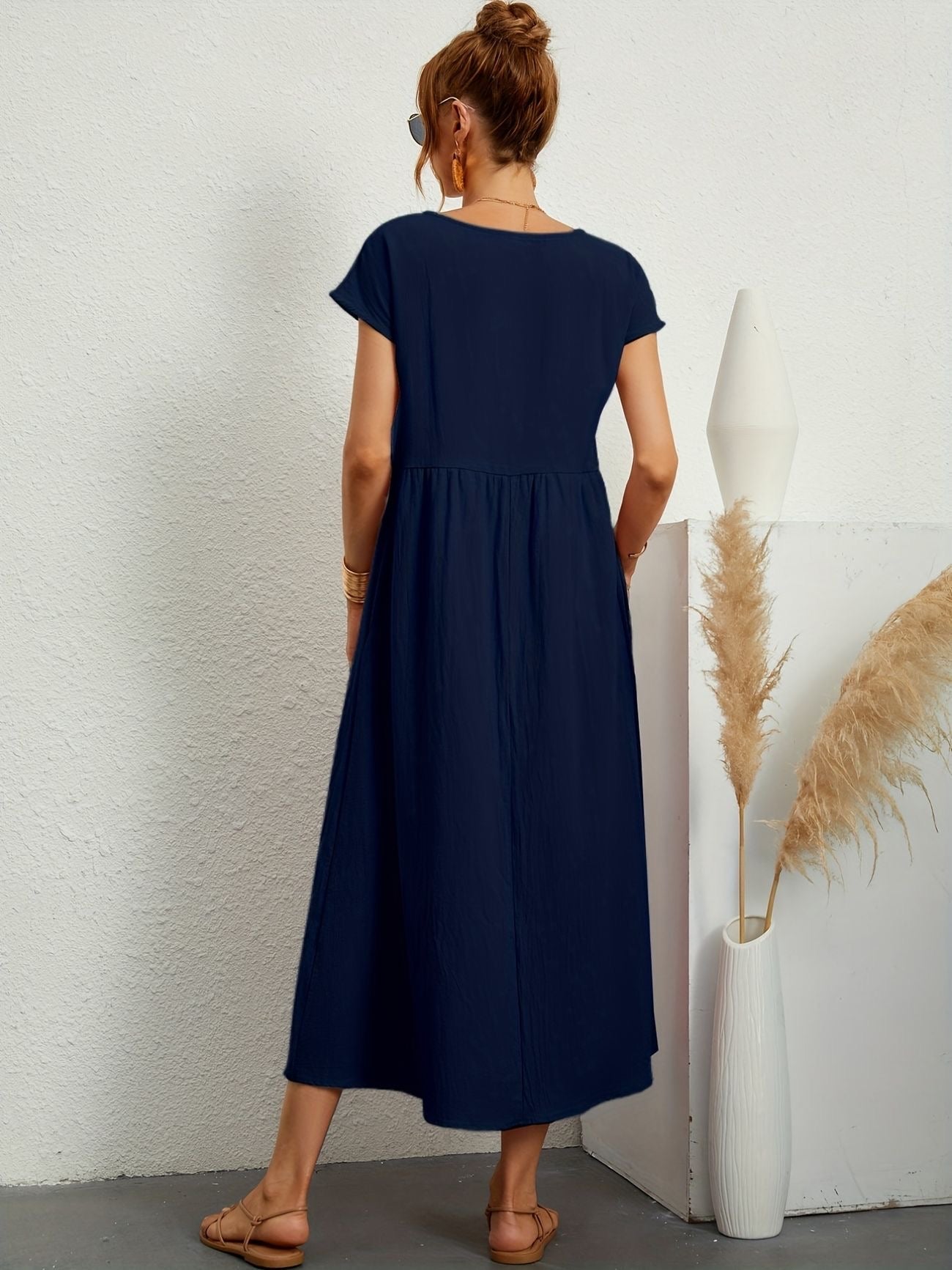 Midi-Kleid mit eleganter Passform & weichem Stoff | Ideal für Frühling & Sommer