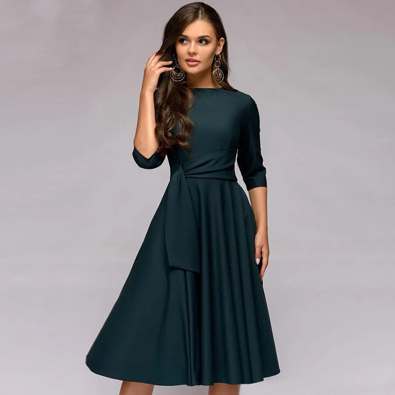 Midi-Swingkleid mit Taillenband & 3/4-Ärmeln | Perfekt für Frühling & Herbst