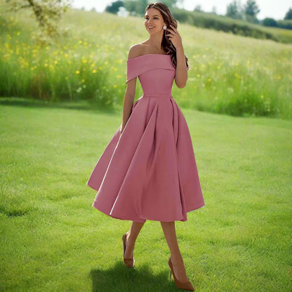 Strapless Satin Midi Kleid mit Fließendem Schnitt | Ideal für den Sommer