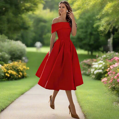 Strapless Satin Midi Kleid mit Fließendem Schnitt | Ideal für den Sommer