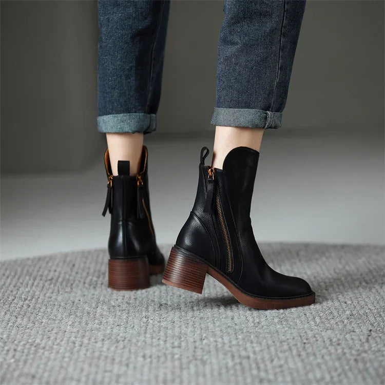 Knöchelhohe Lederstiefel mit gepolsterter Innensohle | Ideal für Herbst und Winter