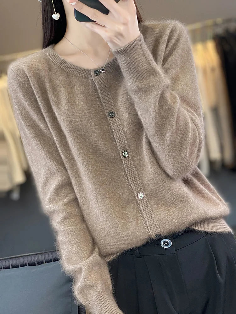 Klassischer Kaschmir-Pullover mit Knöpfen für Frauen