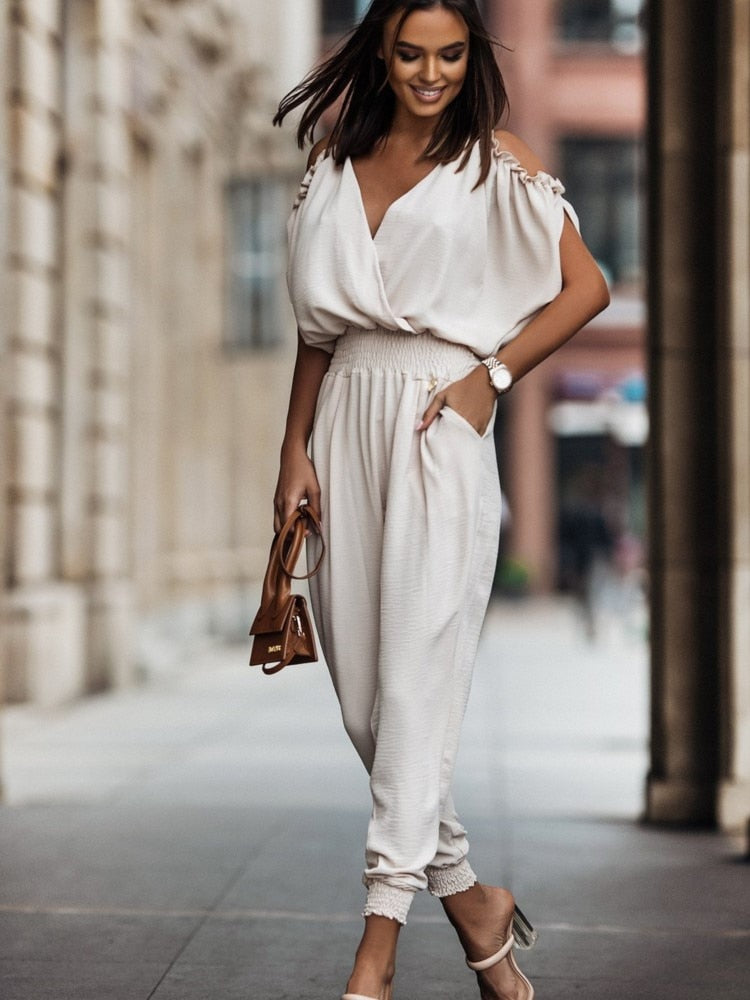 Schulterfreier Jumpsuit mit Taschen – Eleganter Einteiler mit weitem Bein für Frühling & Sommer