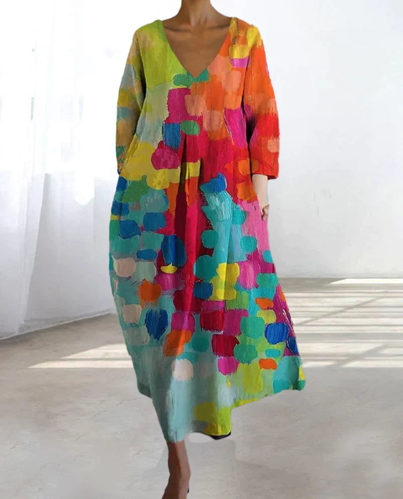 V-Ausschnitt-Kleid mit farbenfrohem Print | Perfekt für den Frühling