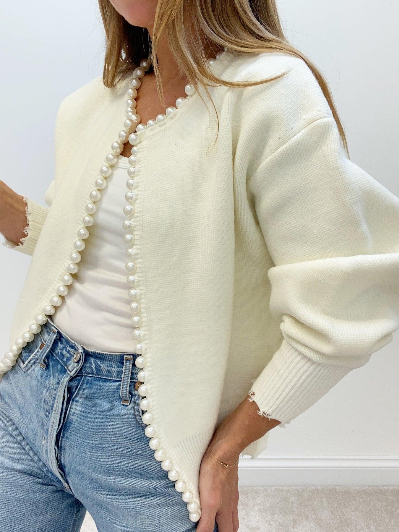 Damen Strickcardigan mit Rissen und Perlen – Warmer Langarm Pullover für Herbst/Winter
