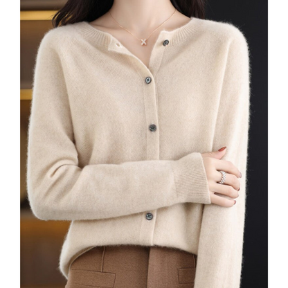 Weiche Strickjacke mit Rundhalsausschnitt | Ideal für Herbst und Winter