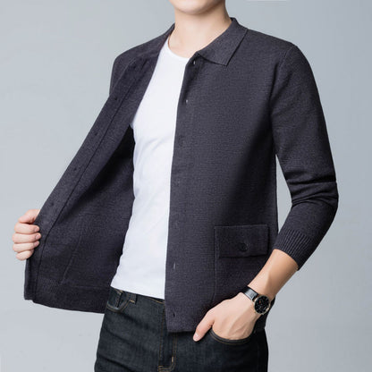 Herren-Strick-Cardigan mit Slim Fit Reverskragen langen Ärmeln und Fronttaschen