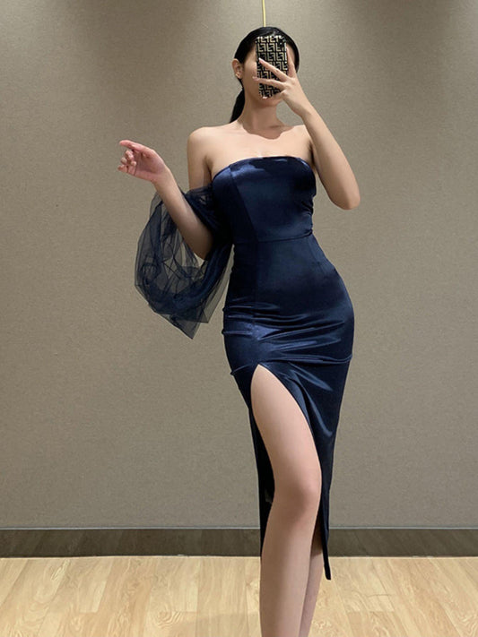 Charmantes Satin-Abendkleid für Damen mit Schulterpartie und Rückenausschnitt