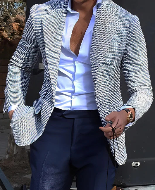 Eleganter Mann im stilvollen, karierten Sakko und weißem Hemd, modisch gekleidet, Business-Look, moderne Herrenmode, urbaner Hintergrund.