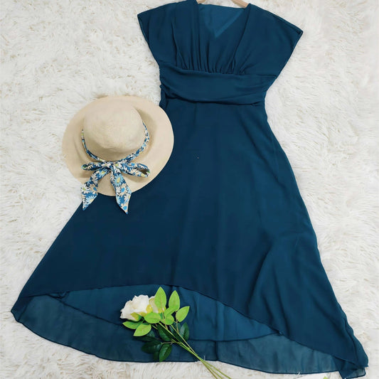 Fließendes Midi-Kleid mit Ärmeln | Ideal für Frühling