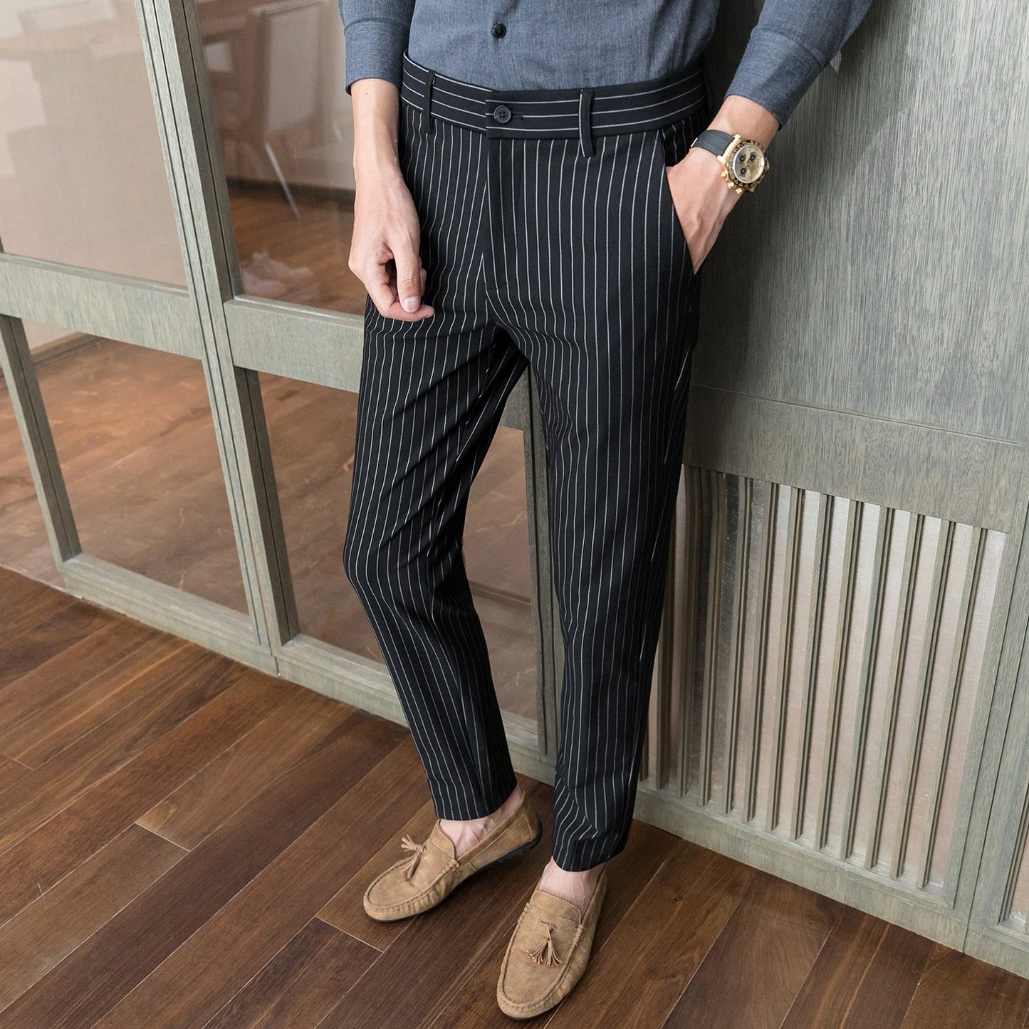 Herren-Anzughose mit Slim Fit, Streifenmuster und geradem Bein