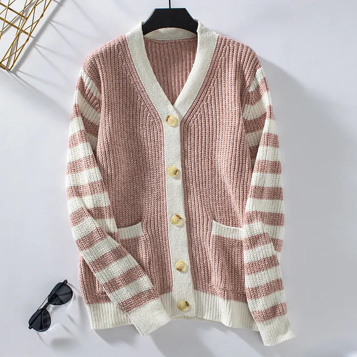 Damen Strickpullover mit Streifen, Knopfleiste und Taschen – Ideaal für den Winter