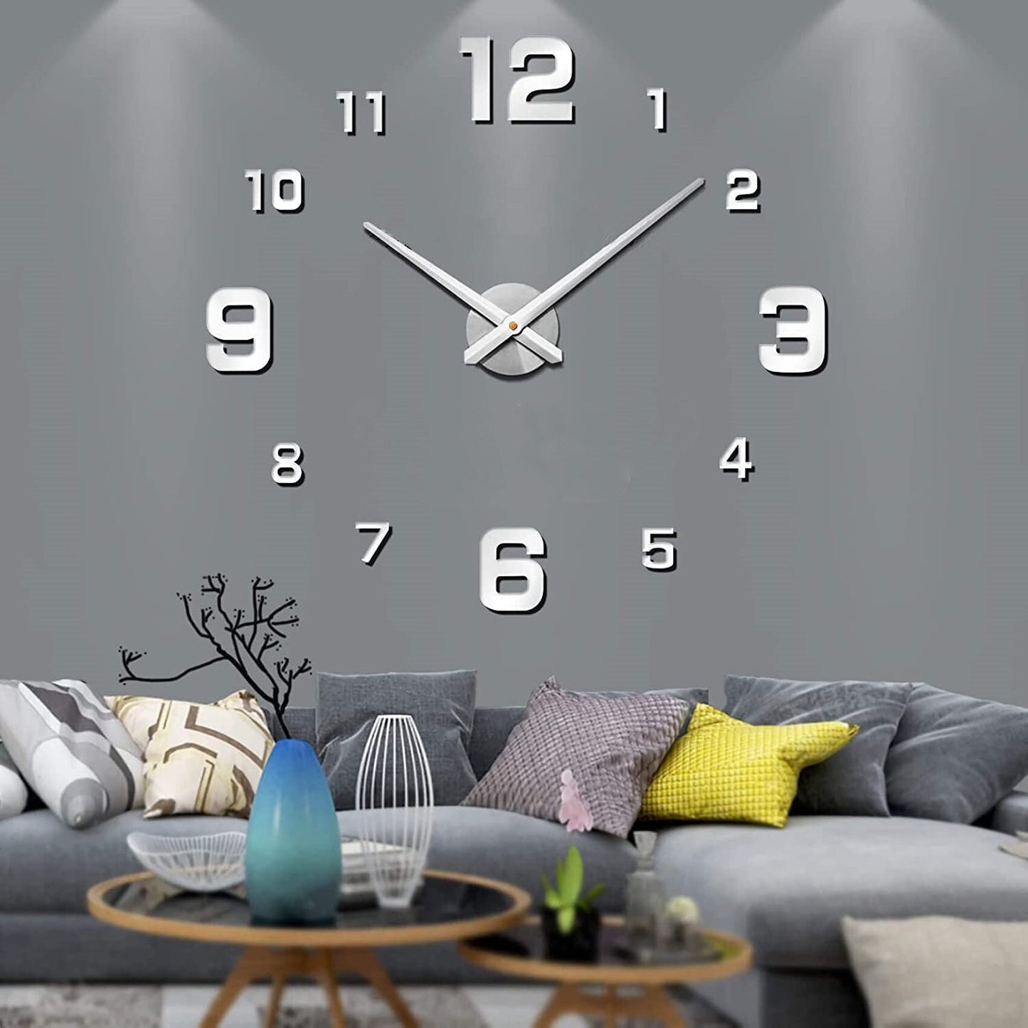 Künstlerische Wanduhr mit anpassbarem Design
