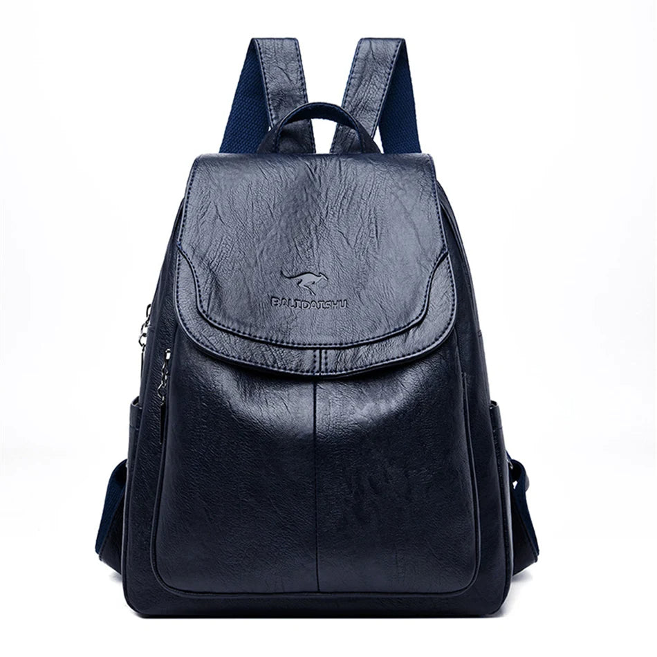 Schwarzer Leder-Rucksack mit Känguru-Logo, modisch und geräumig, ideal für Reisen und Alltag, hochwertiges Design, Unisex-Accessoire.