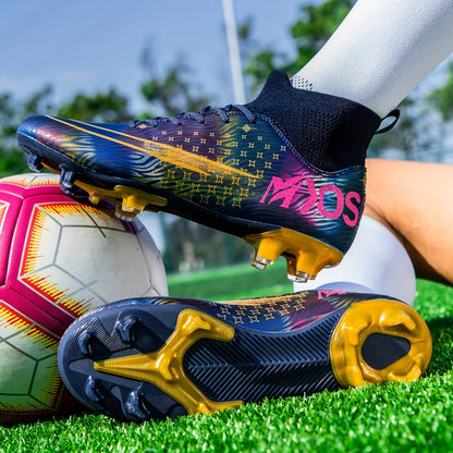 Moderne Feldfußballschuhe in leuchtenden Farben