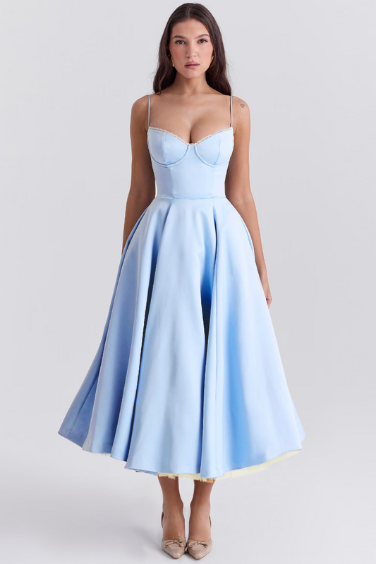 Midi-Kleid mit lockerem Schnitt aus hochwertigem Stoff | Ideal für den Sommer