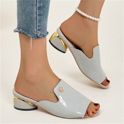 Chunky Heel Sandalen aus Lackleder mit Offener Zehenpartie | Ideal für den Sommer