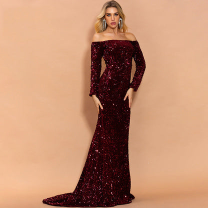 Schulterfreies Abendkleid mit langen Ärmeln und Pailletten | Ideal für Herbst und Winter