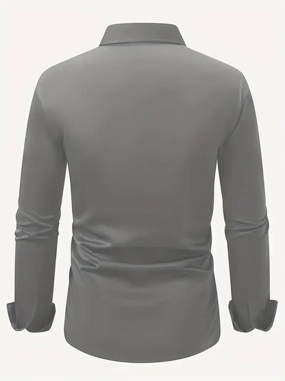 Graues Herrenhemd, langärmelig, Rückansicht. Elegantes Design, klassischer Kragen, knitterfreier Stoff. Perfekt für Business- und Freizeitkleidung.