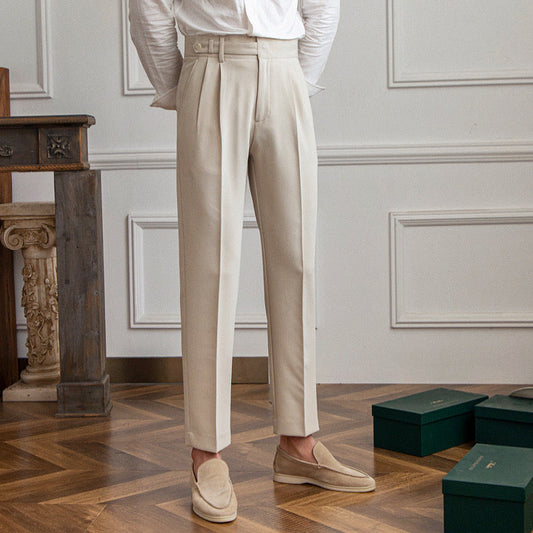 Herren-Stoffhose mit verstellbarer Schnalle und edlen Details
