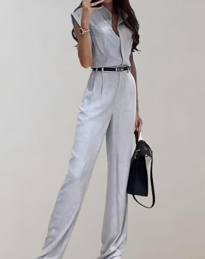 Kurzarm-Jumpsuit mit weiten Beinen und Knopfdesign – ideal für Sommer