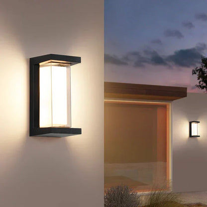 Wetterfeste LED-Wandleuchte mit Bewegungssensor