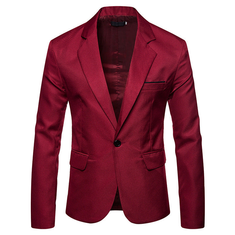 Roter Herrenblazer, einreihig, mit zwei Taschen und Reverskragen. Eleganter Anzugjacke für formelle Anlässe. Hochwertige Herrenmode.