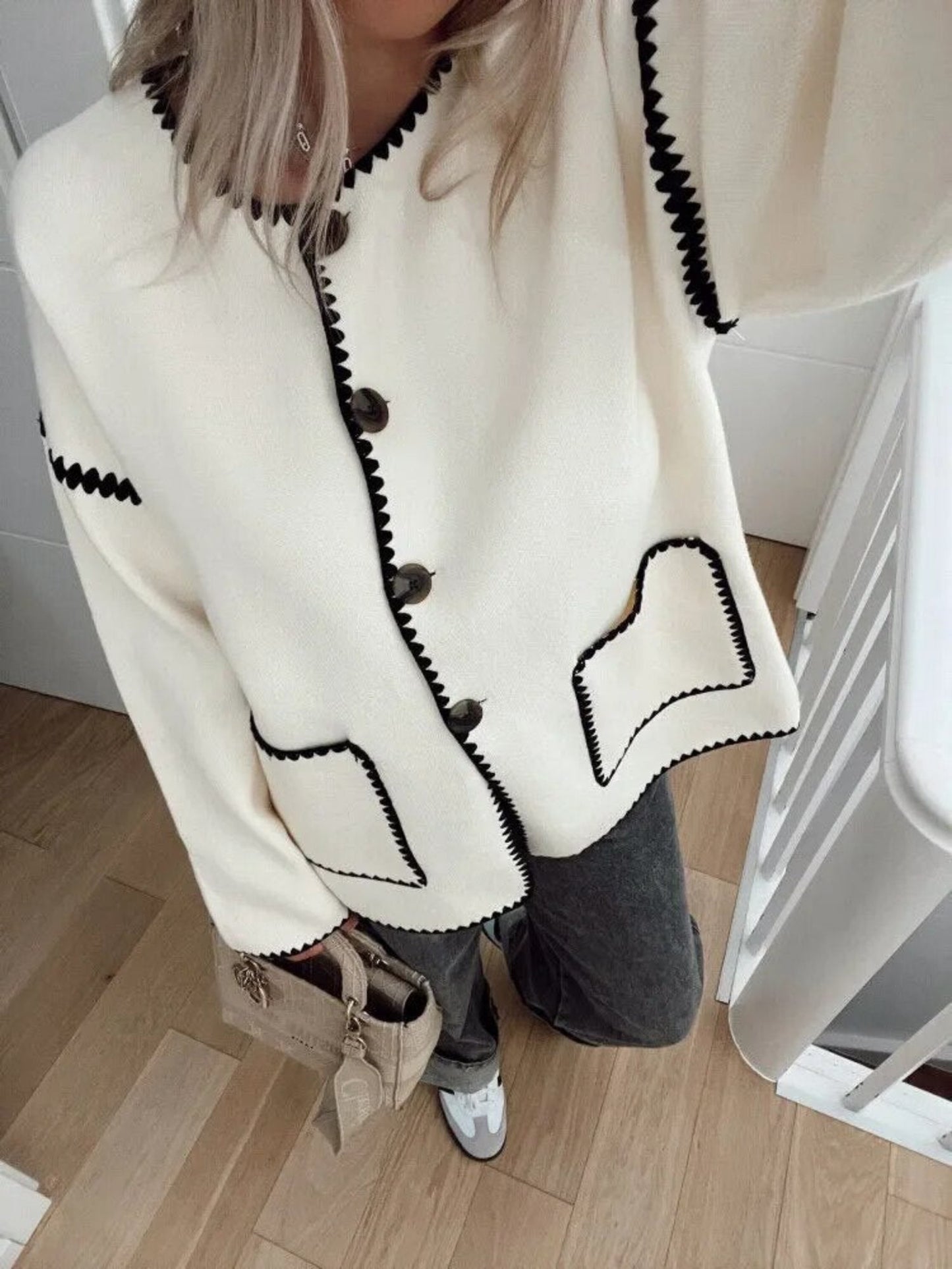 Strick-Cardigan mit langen Ärmeln – Ideal für den Herbst