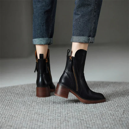 Knöchelhohe Lederstiefel mit gepolsterter Innensohle | Ideal für Herbst und Winter