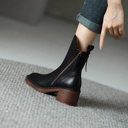 Knöchelhohe Lederstiefel mit gepolsterter Innensohle | Ideal für Herbst und Winter