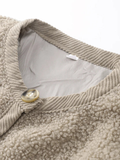 Damen Cropped Sherpa Strickjacke mit Knöpfen – Warmes Winter- und Herbst-Essential