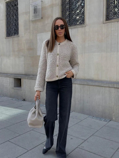 Damen Cropped Sherpa Strickjacke mit Knöpfen – Warmes Winter- und Herbst-Essential