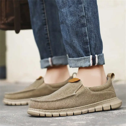 Leichte Slip-On-Loafer aus atmungsaktivem Canvas mit flexibler Sohle – Ideal für den Sommer