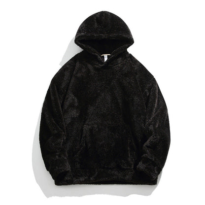 Schwarzer Fleece-Hoodie für Herren, flauschig und warm, ideal für Wintermode. Bequemer Kapuzenpullover, perfekt für kalte Tage und Freizeitkleidung.